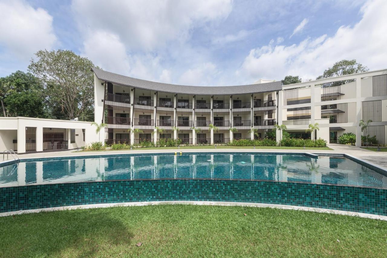 Club Mahindra Ashtamudi Hotel Nīndakara Exterior foto