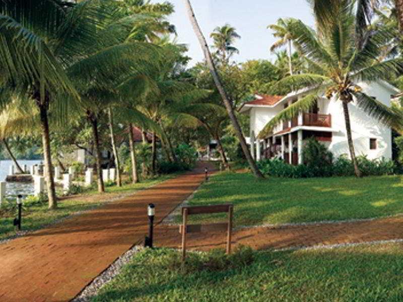 Club Mahindra Ashtamudi Hotel Nīndakara Exterior foto